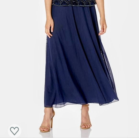 Pissario Nights Beaded Gown - Picture 5 of 7